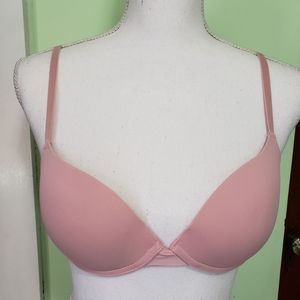VINCE CAMUTO BEAUTIFUL LACE BRA SZ 34B